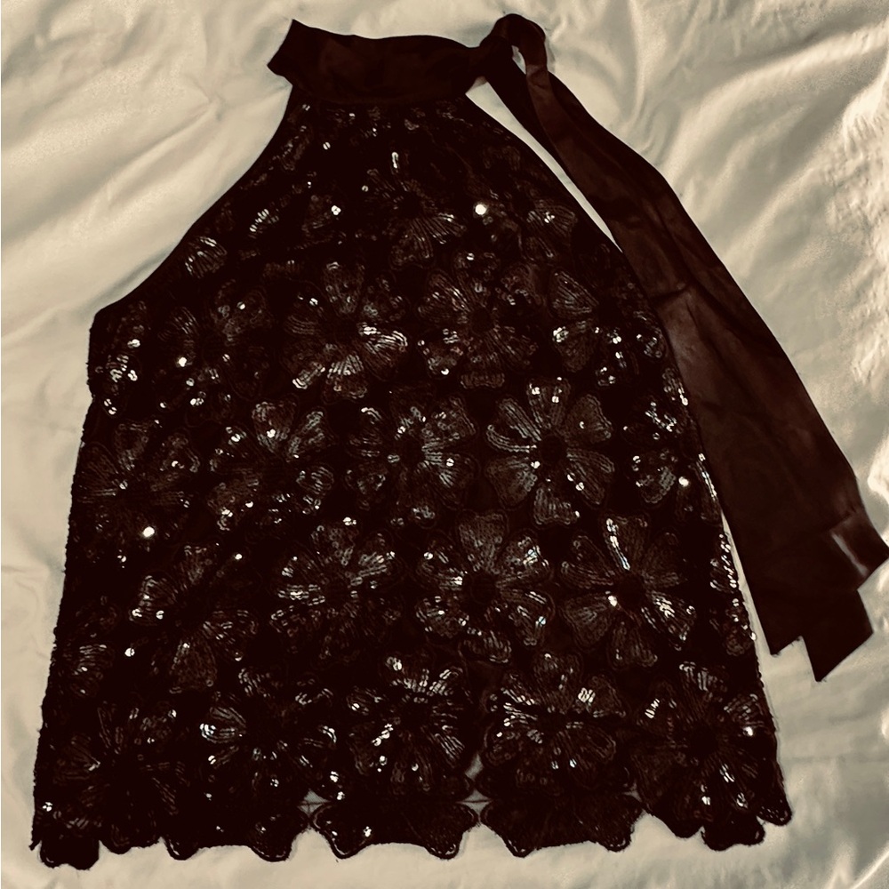 Black sequin halter top for holiday parties. New Year’s Eve!